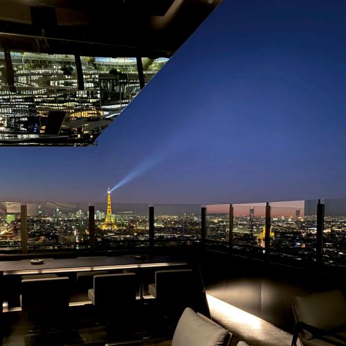 Offer Skybar Paris : profiter des nuits parisiennes sur le plus haut rooftop de la capitale